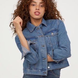 ✨NWOT✨ Dark Wash Denim Jacket